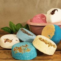 Floral Fizz Passion Bath Fizz with Ylang Ylang - White