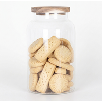 Eden & Willow Plump Glass Storage Canister Jar with Airtight Acacia Lid - Clear / 2l