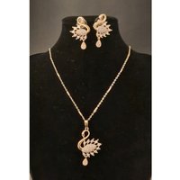 Sparkling Rose Gold Plated Swan Pendant Necklace Set - Gold
