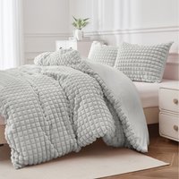 Super soft luxury faux fur box Duvet - Silver / 150cm