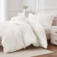 Super soft luxury faux fur box Duvet - Cream / 90cm