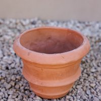 Terracotta Round Rolled Rim Pot Planter - Orange / 64l