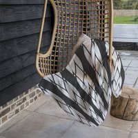 Geometric Rope Pattern Blanket - Black