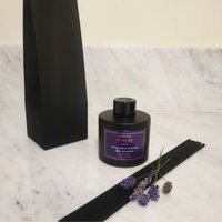 Lavender and Ylang Ylang Aromatherapy Reed Diffuser - Black