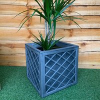 Small Grey Lattice Effect Square Planter - Grey / 1
