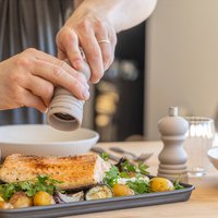 MasterClass Salt or Pepper Mill 12cm - Neutral
