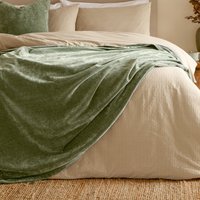 Heavy Chenille Velvet Throw - Eycalyptus / 200cm