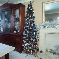 The Black Italian Pencilimo Tree with Hinged Branches - Black / 6ft