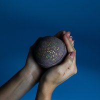 Dubai Bath Bomb Emerald Oudh Truffle with Honey Chocolate - Grey
