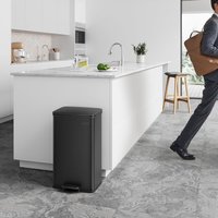 40L Kitchen Step Trash Bin with Soft-Close Lid, Durable Steel Rubbish Bin - Black