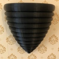 Tamar A Beehive Holder - Black