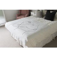 Line Art Hug Blanket - White