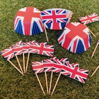 24 Piece Union Jack Cupcake Cases And Flags - Red / 4