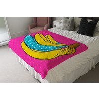 Pop Art Banana Blanket - Pink
