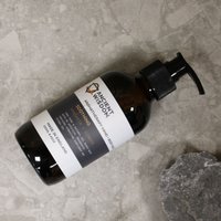 Juniper, Lime Spearmint Hand Body Wash 250ml - Black