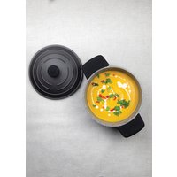 MasterClass 4pc Cookware Set with 2.5L Casserole 3 Pan Handle Sleeves - Black