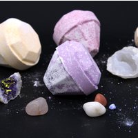 Gemstone Bath Bomb Mistress Fragrance - Yellow
