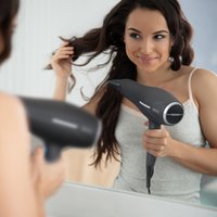Wahl Ionic Smooth Black Hair Dryer with Detachable Diffuser Head 2200W - Black