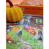 Dogs at a Haunted House 500 Piece Jigsaw Puzzle - Neutral