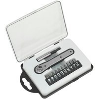 12 Piece Ratchet Driver Bit Set