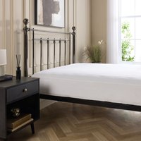 V200 100% Cotton Percale White Bed Linen Set - Duvet Cover, Sheet & Pillowcase(s)