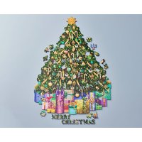 Tree-ditional Golden Christmas
