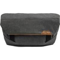 Peak Design The Field Pouch v2 - Charcoal Peak Design The Field Pouch v2 - Charcoal