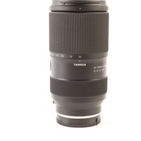 USED Tamron 50-300mm f4.5-6.3 Di III VC VXD Lens for Sony FE USED Tamron 50-300mm f4.5-6.3 Di III VC VXD Lens for Sony FE