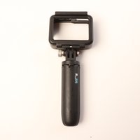 USED GoPro Shorty (Mini Extension Pole and Tripod) USED GoPro Shorty (Mini Extension Pole and Tripod)