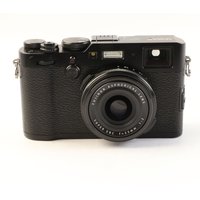USED Fujifilm X100F Digital Camera - Black USED Fujifilm X100F Digital Camera - Black