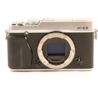 USED Fujifilm X-E2 Digital Camera Body - Silver USED Fujifilm X-E2 Digital Camera Body - Silver