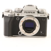USED Fujifilm X-T5 Digital Camera Body - Silver USED Fujifilm X-T5 Digital Camera Body - Silver