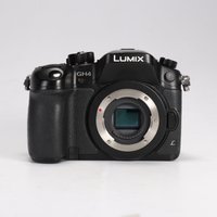 USED Panasonic LUMIX DMC-GH4 Digital Camera Body USED Panasonic LUMIX DMC-GH4 Digital Camera Body