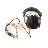 USED Beyerdynamic DT 990 Pro Open Dynamic Headphones - Black Edition USED Beyerdynamic DT 990 Pro Open Dynamic Headphones - Black Edition