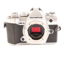 USED Olympus OM-D E-M5 Mark III Digital Camera Body - Silver USED Olympus OM-D E-M5 Mark III Digital Camera Body - Silver