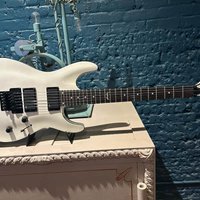 DEAN CUSTOM 550 FLOYD (C550F) for sale - Price and Used Value DEAN CUSTOM 550 FLOYD (C550F) for sale - Price and Used Value