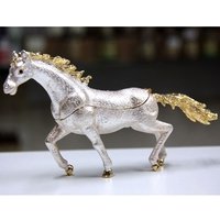 Runnig Horse Gilt Jewelry Gift Box with Fine Crystals