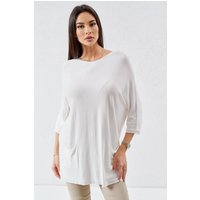 Unifarbenes Oversize Pullover Shirt aus feinem Glattstrick in legerer Long Form mit Rundhals Ausschnitt, 3 4 Ärmeln, aufgesetzten Eingrifftaschen vorne und schmalen Rippstrick Bündchen an Ärmeln und Saum
