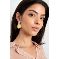 Goldfarbene Statement Ohrringe in modernem Design leichter Akzent mit stilvollem Glanz für jedes Outfit