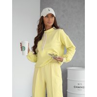 Axami Sonnengelbe Statement Kombi aus Sweatshirt mit Stehkragen und High Waist Hose.Must have für stilvolle Alltagsmomente V 11770