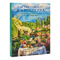 At The Table Of La Fortezza