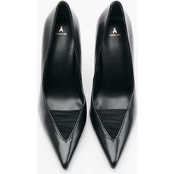 Minimal Shape Second Skin Pumps