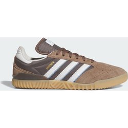 Busenitz Indoor Super