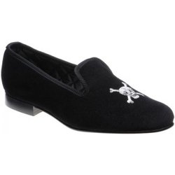 Herring Skull Slipper house shoes in Black Velvet