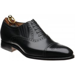 Herring Dunkeld semi-brogues in Black Calf