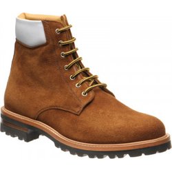 Herring Torre rubber-soled boots in Brown Suede