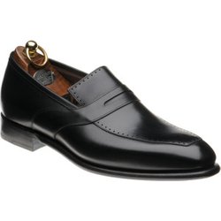 Herring Belmont loafers in Black Calf