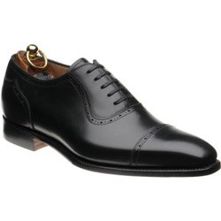 Herring Morecombe semi-brogues in Black Calf