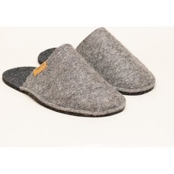 Magicfelt Filz-Pantoffel Magic Travel aus 100% recycelter Schurwolle für Damen & Herren - perfekt für Reisen & Zuhause