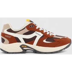 MEEKO CAPRA – Technische und nachhaltige Sneaker